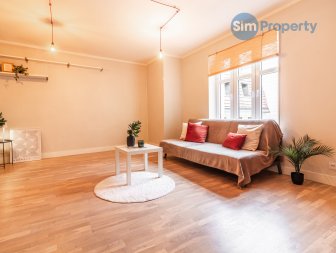 Uniwersytecka Street | 2 rooms | separate kitchen | available now.