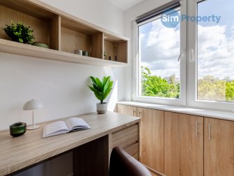 Głogowska Street | available now | studio for rent | around 2800 PLN in total.