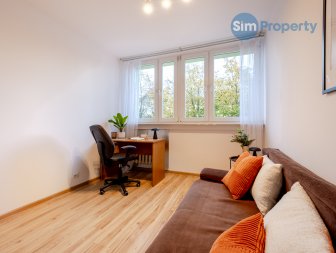 3 separate rooms + kitchen | close to Magnolia shopping center  | available now.