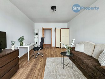 Furnished 3-bed apartament in Warsaw