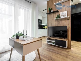 Brand new | 1-bedroom apartment | city center | availabe now.