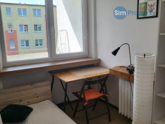 Single room for student or working person