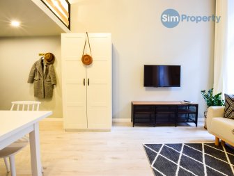 For rent a studio apartment next to the Main Railway Station. Available from August