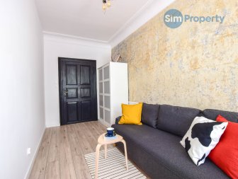 4 rooms } next to the Main Railway Station | 83 sqm. | available from 01.03