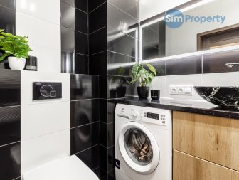 For rent cosy 3-room apartment in the new building Dorzecze Legnickiej next to Magnolia shopping center.