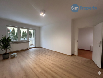 Warsaw - 1 bed apartment with the garden