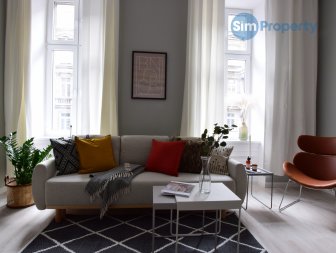 For rent a studio apartment next to the Main Railway Station. Available from August