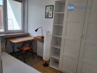 Single room for student or working person