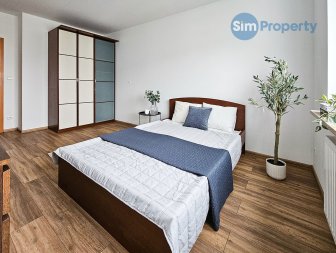 Furnished 3-bed apartament in Warsaw