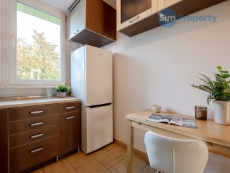 3 separate rooms + kitchen | close to Magnolia shopping center  | available now.