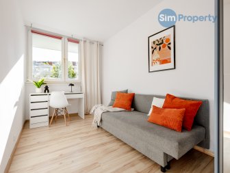 3 separate rooms + kitchen | close to Magnolia shopping center  | available now.