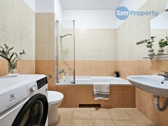 Modern 2 bed apartment in Warsaw