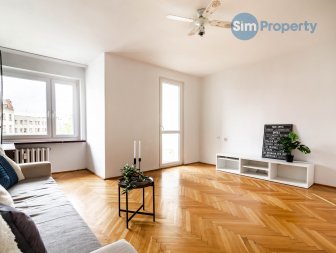 For rent spacious 2 - room apartment, separate kitchen, Wesoła Street