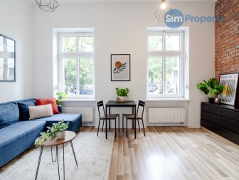For rent | studio apartment with the entresol | available now.