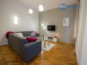 For sale a very attractive, 60-sqm apartment at Kazimierz district|Podbrzezie street