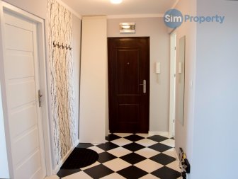 For rent rooms on Śliczna Street in cosy and spacious apartment.