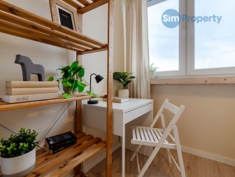 For rent  rooms on Śliczna Street in cosy and spacious apartment.