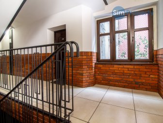 Uniwersytecka Street | 2 rooms | separate kitchen | available now.