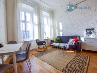 Beautiful apartment with an entresol on Pomorska Street, close to the Market Square