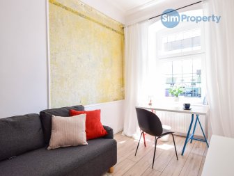 4 rooms } next to the Main Railway Station | 83 sqm. | available from 01.03