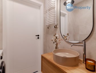 Brand new | 1-bedroom apartment | city center | availabe now.