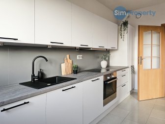 Modern 2 bed apartment in Warsaw