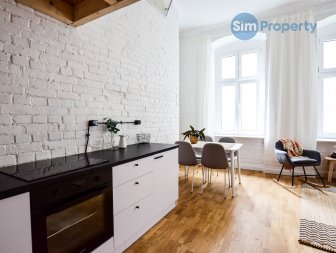 Beautiful apartment with an entresol on Pomorska Street, close to the Market Square