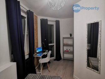 4 single rooms for rent in the city center. Available from 01.10