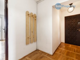 For rent spacious 2 - room apartment, separate kitchen, Wesoła Street