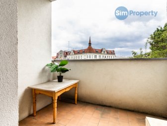 For rent spacious 2 - room apartment, separate kitchen, Wesoła Street