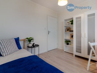 For rent  rooms on Śliczna Street in cosy and spacious apartment.