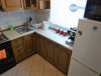 Krucza Street | for rent a single room with shared kitchen and bathroom.