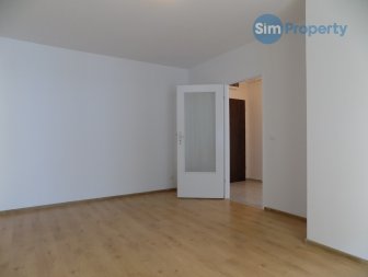 For rent 1-bedroom apartment with balcony!