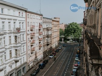 Blisko Rynku i uczelni | osobne WC + łazienka z WC | duże pokoje.