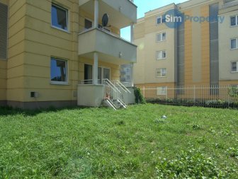 Warsaw - 1 bed apartment with the garden