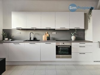 Modern 2 bed apartment in Warsaw