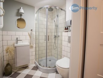 For rent a studio apartment next to the Main Railway Station. Available from August