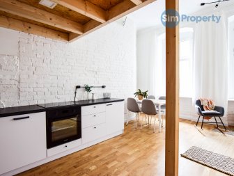 Beautiful apartment with an entresol on Pomorska Street, close to the Market Square