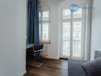 Blisko Rynku i uczelni | osobne WC + łazienka z WC | duże pokoje.