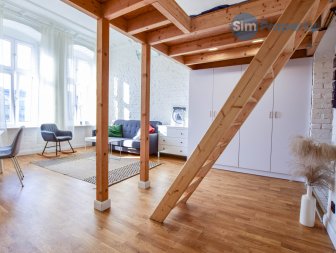 Beautiful apartment with an entresol on Pomorska Street, close to the Market Square