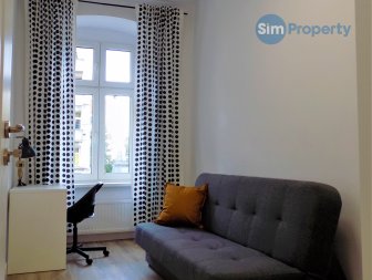 Dubois Street | cosy room close to the Market Square | available February