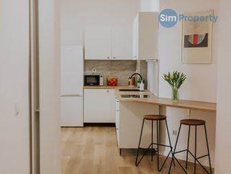 Blisko Rynku i uczelni | osobne WC + łazienka z WC | duże pokoje.