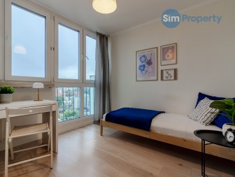 For rent  rooms on Śliczna Street in cosy and spacious apartment.