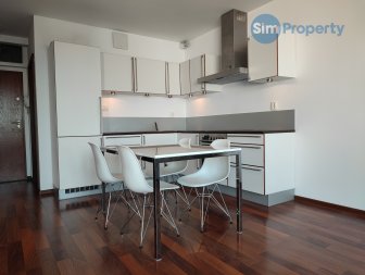 For rent comfortable apartment in Corte Verona building