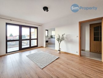 Modern 2 bed apartment in Warsaw