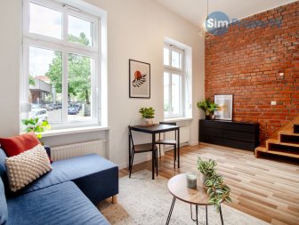 For rent | studio apartment with the entresol | available now.