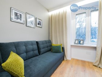 Studio apartment | around 2500 PLN all included | available now.