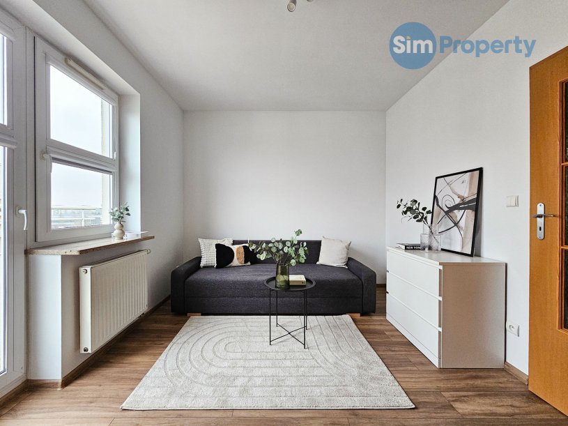 Furnished 3-bed apartament in Warsaw