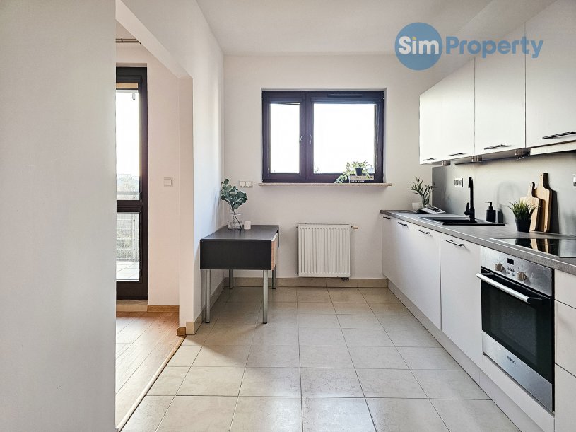 Modern 2 bed apartment in Warsaw