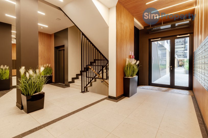 Brand new | 1-bedroom apartment | city center | availabe now.